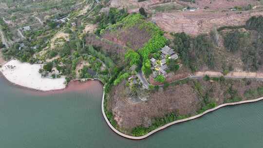 航拍大凉山西昌邛海公园青龙寺