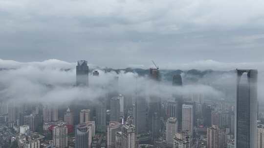 重庆渝中区CBD平流雾航拍