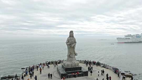 福建泉州石狮黄金海岸观音像航拍节日人流