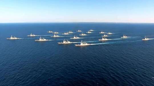 舰队海上编队巡航