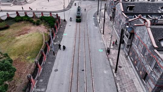 老上海铛铛车轨道