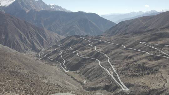 冬天西藏怒江七十二拐航拍超清视频素材模板下载