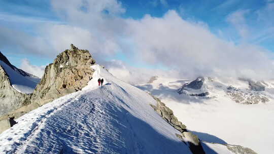 雪山