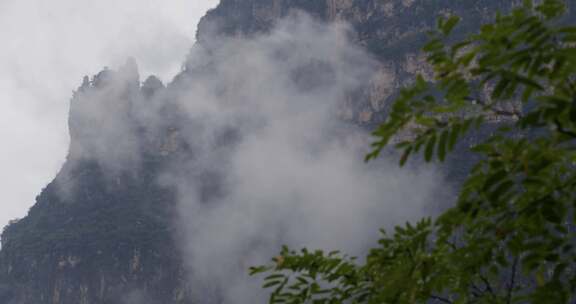 雨后太行山峡谷云雾蒸腾05【套组延时】