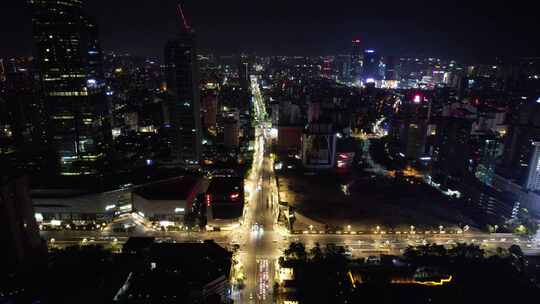 云南昆明城市交通夜景灯光航拍