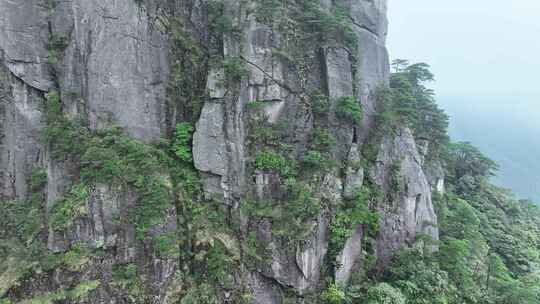 山峰云雾岩石航拍悬崖峭壁石崖特写石峰风光