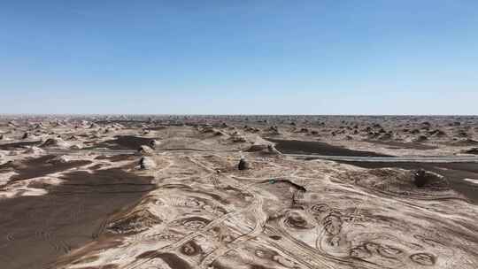 航拍青海柴达木盆地南八仙雅丹地貌风光