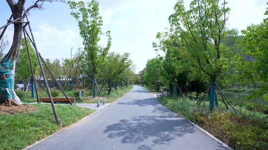 武汉洪山区巡司河活水公园风景