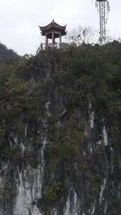 竖版航拍广西桂林哈斯特山川地貌风景奇山