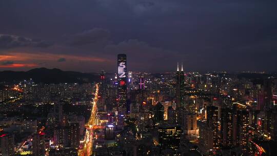 深圳罗湖夜景京基一百地王大厦右环绕