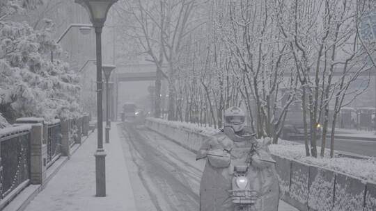 城市雪景 冬天下雪