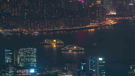 航拍香港海湾游轮