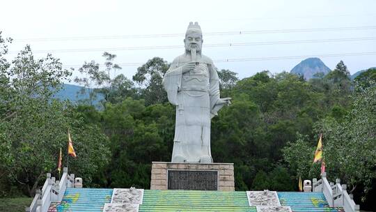 厦门同安北辰山开闽王-王审知雕像视频素材模板下载