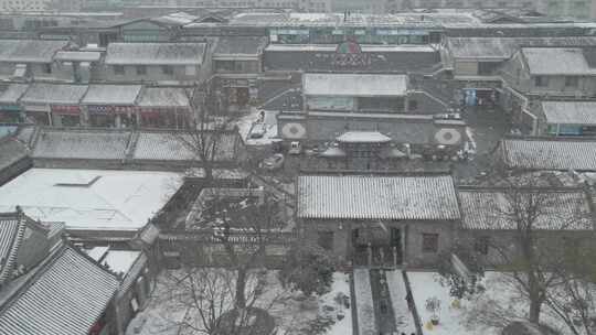 河南南阳府衙冬季雪景航拍视频素材模板下载