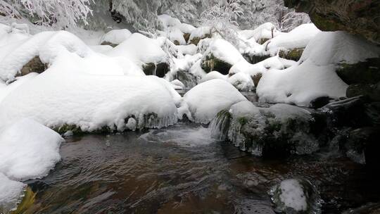 冰雪融化立春