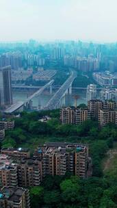 竖屏航拍重庆城市建筑