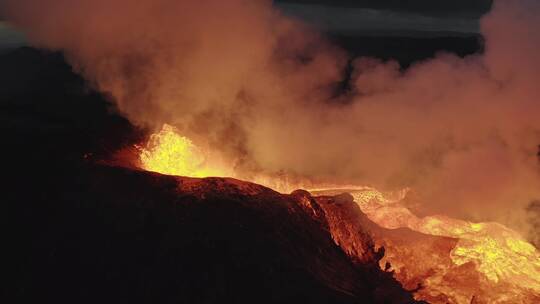 航拍活火山 岩浆喷发