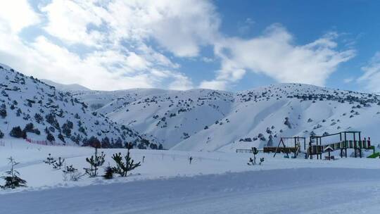 白天的滑雪道