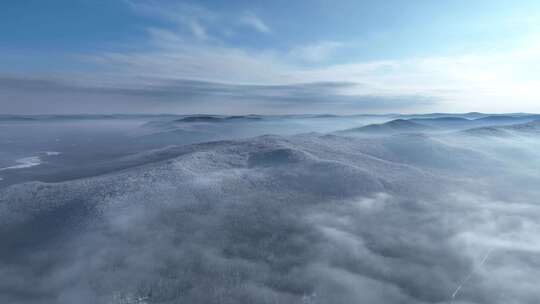 航拍林海雪原高山雾凇晨光冻雾