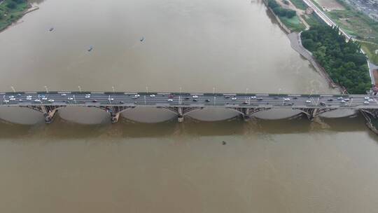 城市航拍跨河大桥交通视频素材模板下载
