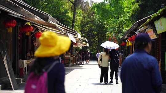 成都锦里古街走路第一视角路上行人街景人流