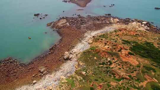 航拍平潭大嵩岛原生态海岛海浪碧海蓝天沙滩