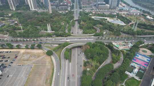 广州科韵路和新港东路立交