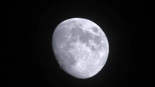 月亮的高清实拍