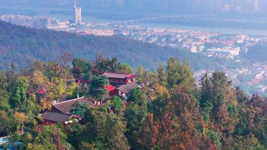 4k长沙岳麓山云麓宫秋景航拍