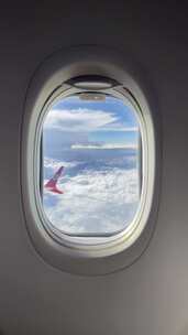 飞机窗户上看到的云海视频素材模板下载