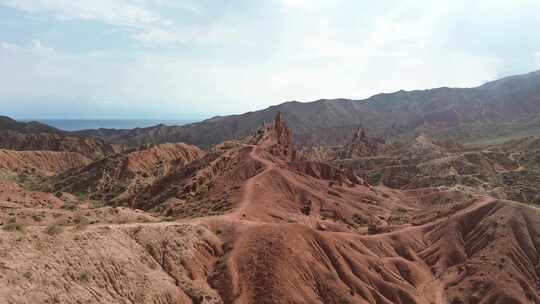 吉尔吉斯斯坦斯卡兹卡童话峡谷徒步旅行路线