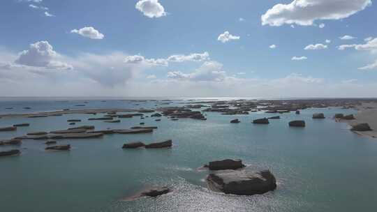 青海海西大柴旦水上雅丹航拍4k视频