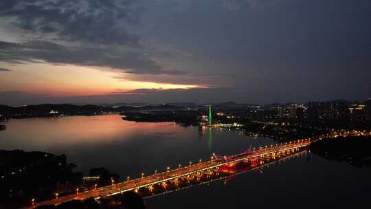 江苏无锡太湖城市夕阳晚霞夜幕降临航拍