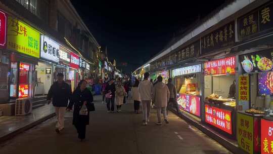 城市小吃街美食街食客人流视频素材模板下载