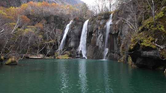 吉林白山长白山天池风景区大小龙潭秋季风光