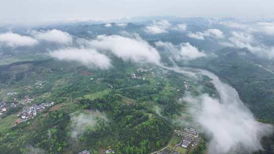 航拍桂林山水云雾