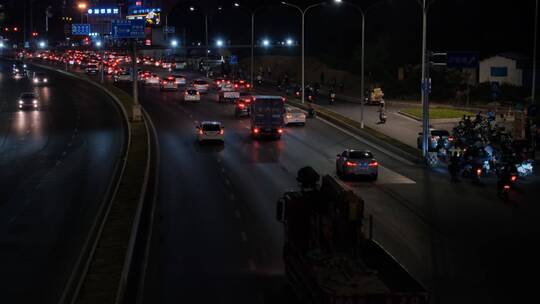 广西南宁邕武路车流道路街道街景夜景