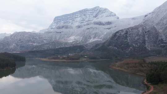 航拍四川大瓦山大天池雪景