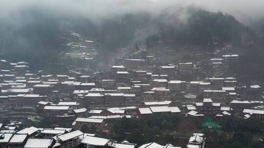 航拍西江千户苗寨雪景