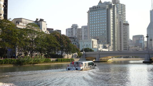 上海河流河道城市大厦高楼