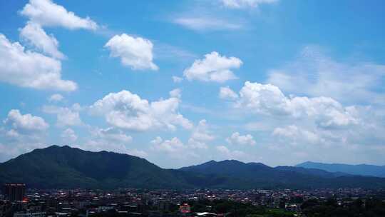 乡村山云延时蓝天白云山延时天空云远山风景