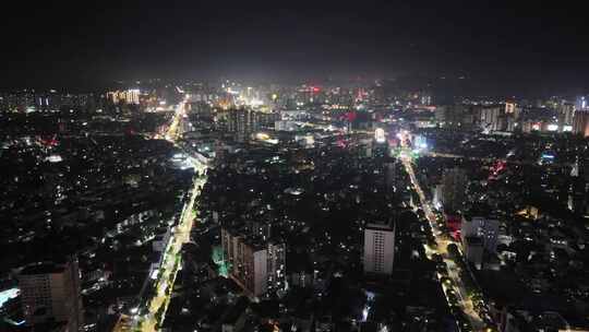 航拍广西玉林城市大景夜景灯光交通