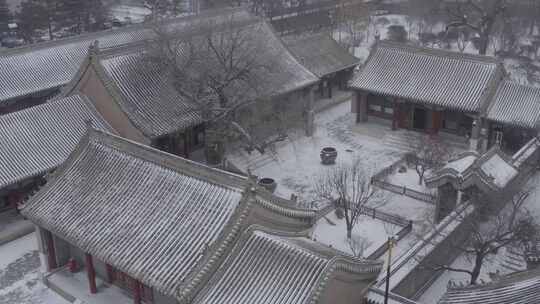 航拍雪景中的内蒙古呼和浩特和硕恪靖公主府