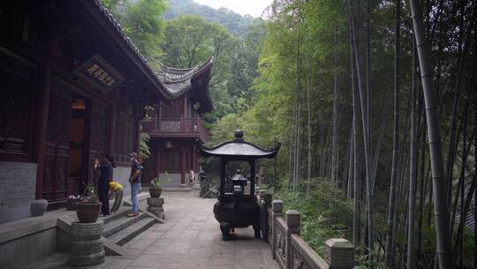 杭州飞来峰韬光寺建筑风景