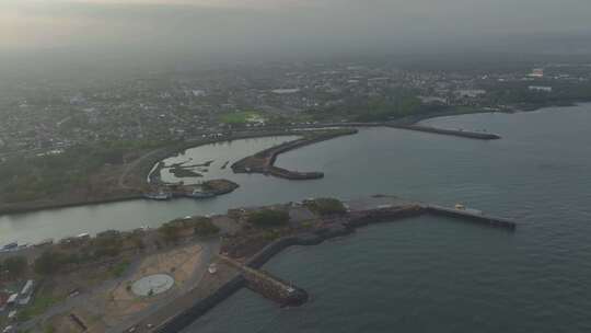 HDR印尼爪哇岛外南梦城市沿海风光航拍