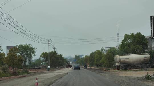 疫情城市街道马路行人交通