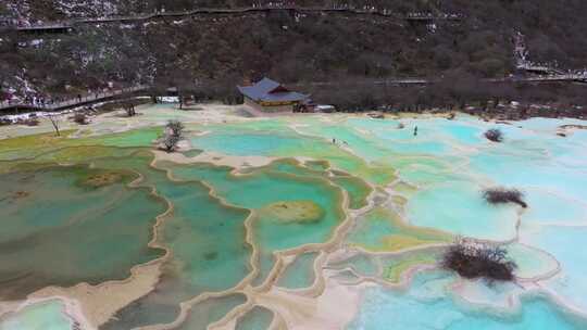 航拍四川九寨沟黄龙景区争艳池映月池迎宾池