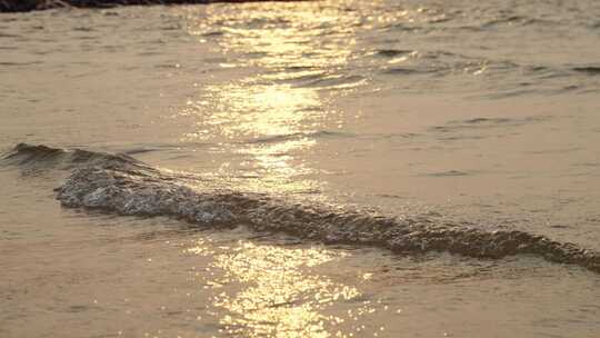 唯美浪漫海面水面日出日落波光粼粼