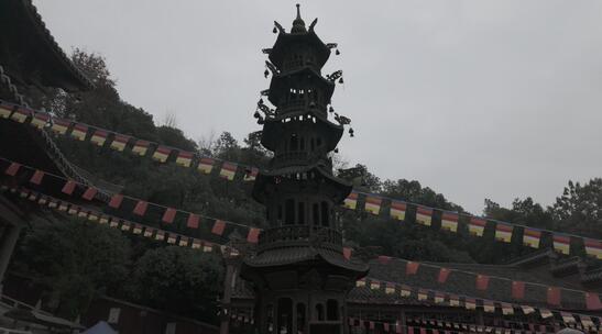 湖南湘潭昭山观音寺香炉高清在线视频素材下载