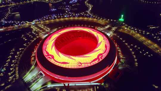 成都大运会世运会主场馆东安湖体育公园夜景